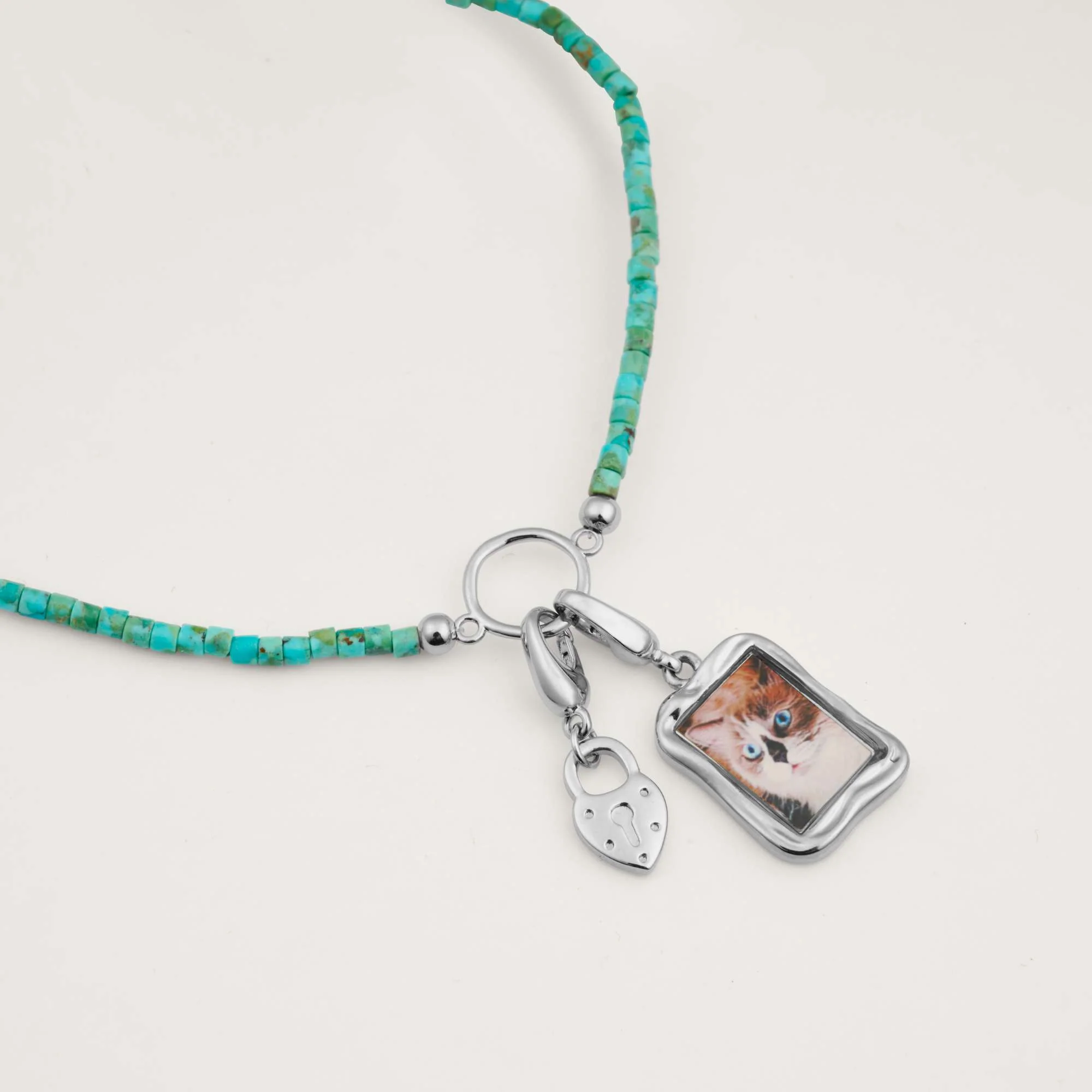 Alba Circle Turquoise Beaded Bracelet - Image 6