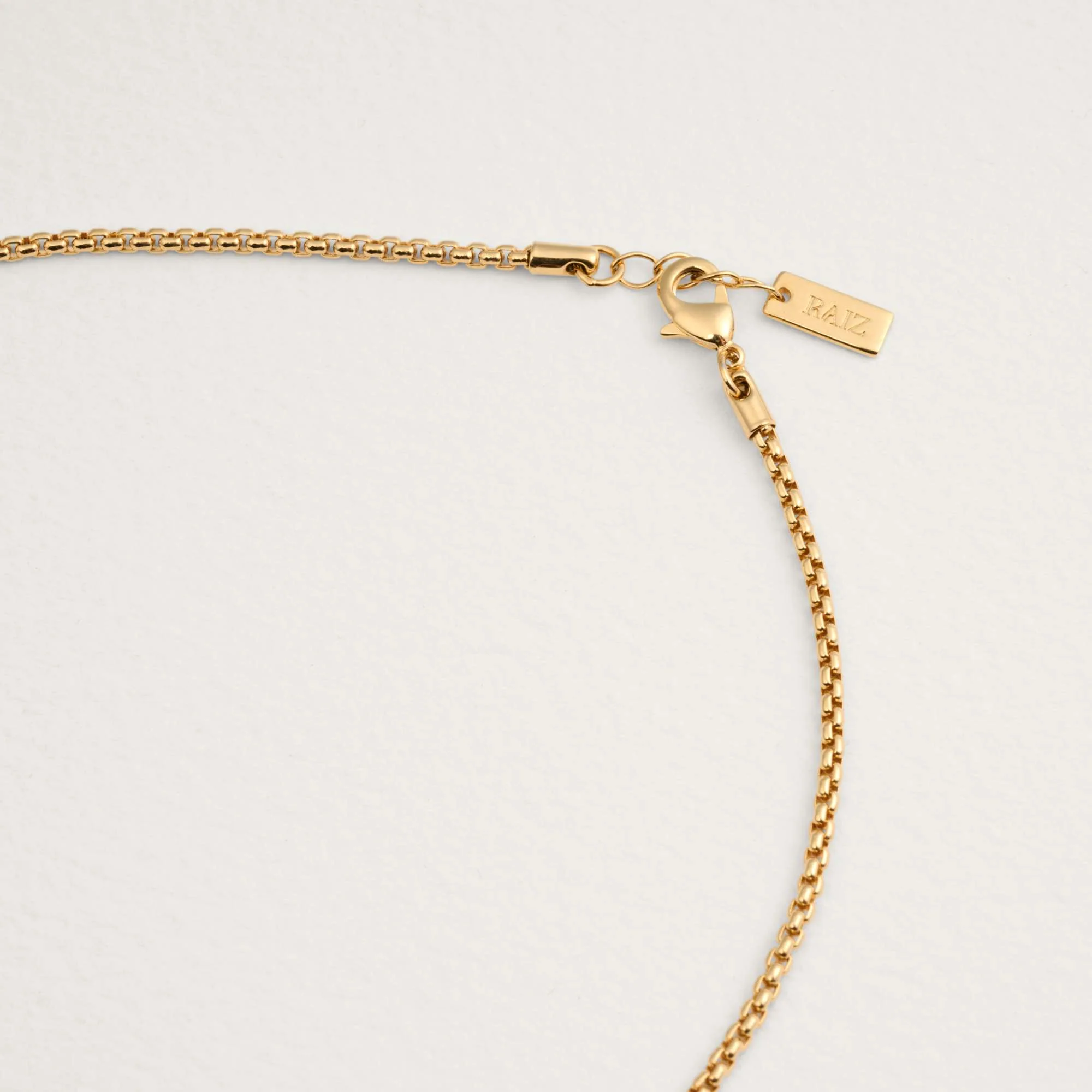 Carlo Round Box Chain Men’s Necklace - Image 2