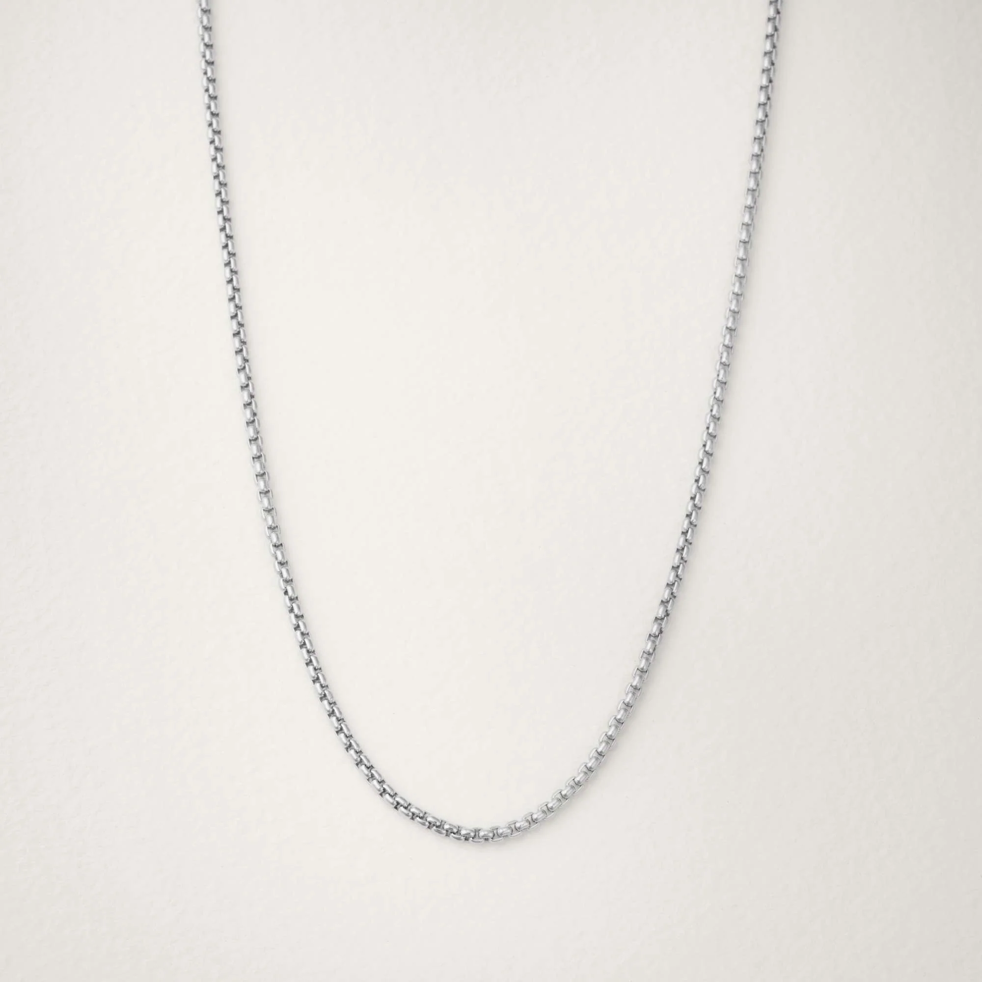 Carlo Round Box Chain Men’s Necklace - Image 4
