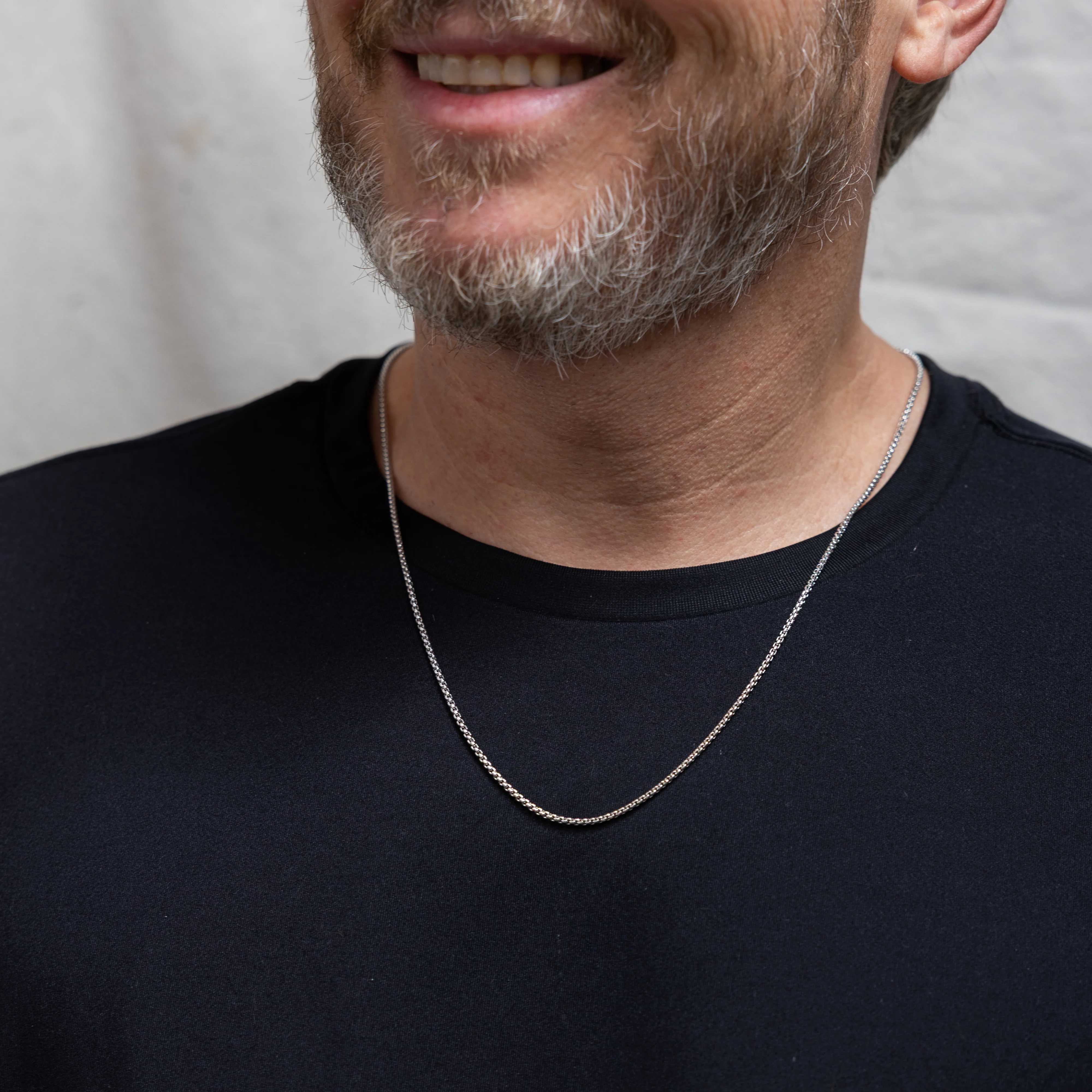 Carlo Round Box Chain Men’s Necklace - Image 6