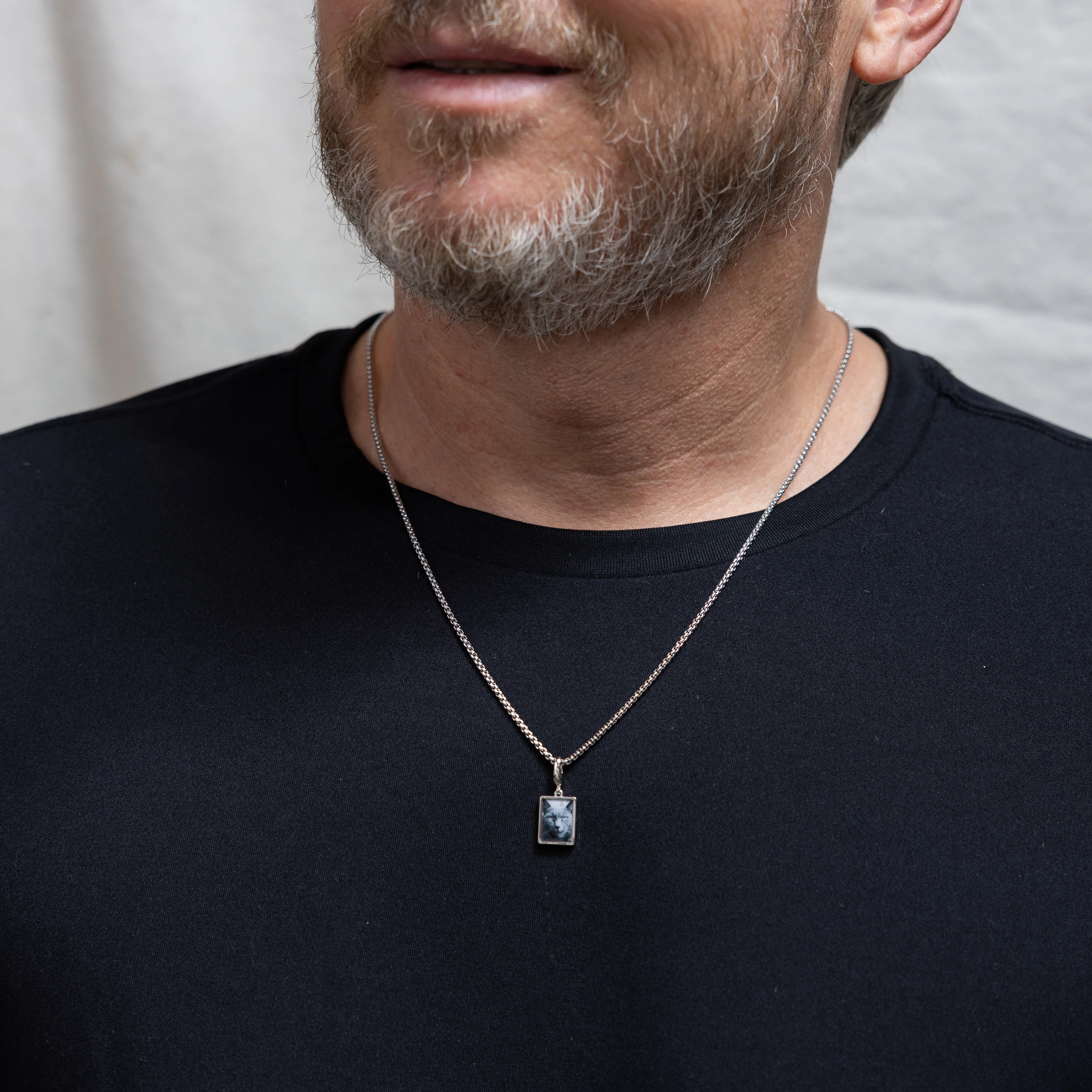 Carlo Round Box Chain Men’s Necklace - Image 7