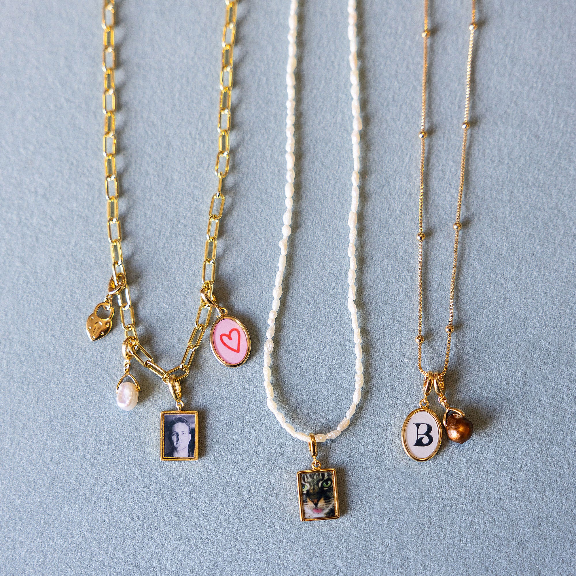 Lover's Line Heart Charm - Image 3