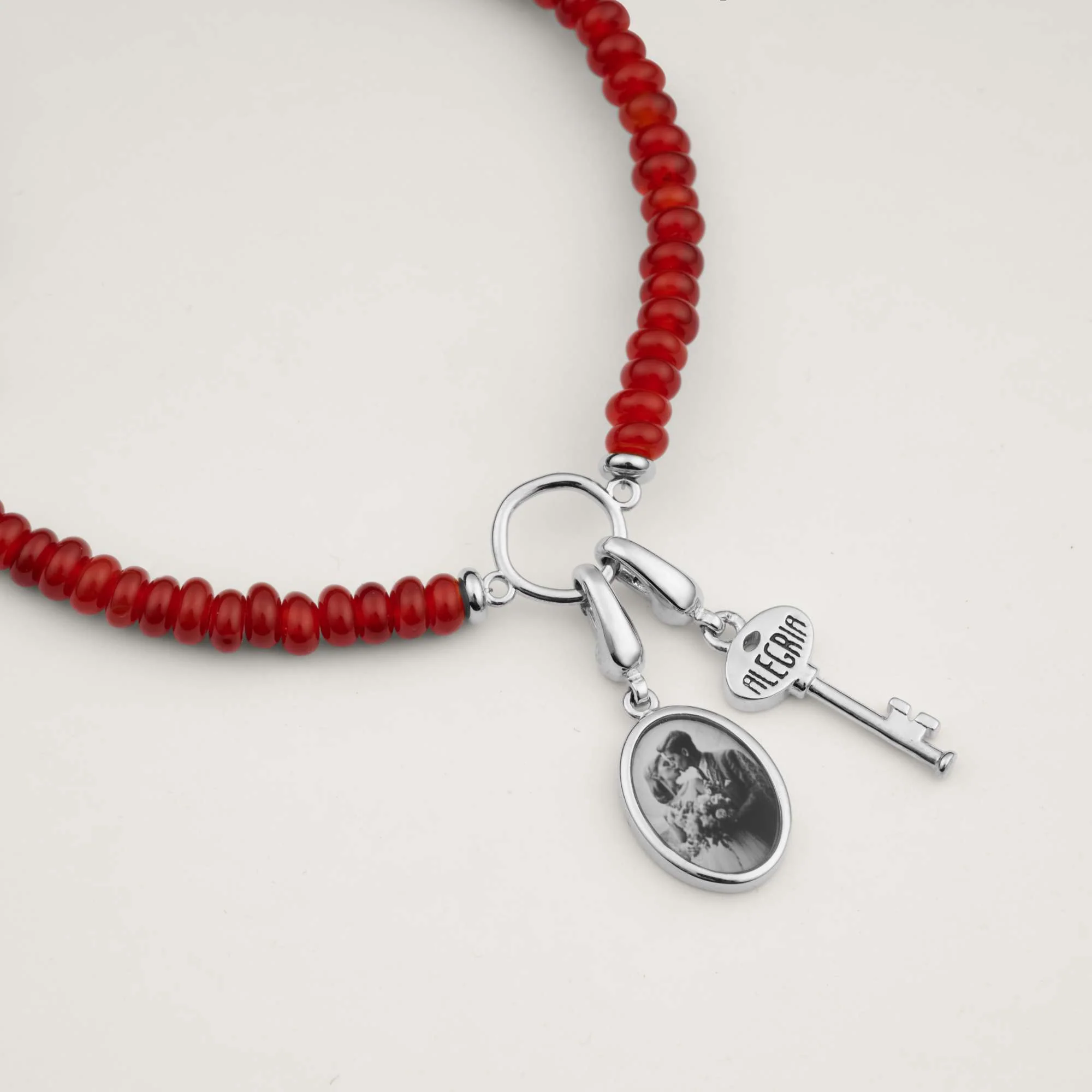 Sienna Red Agate Circle Bracelet - Image 5
